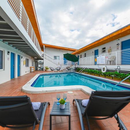Ocean View Balcony With Pool & Parking -M42 Apartment ฮอลลีวูด ภายนอก รูปภาพ